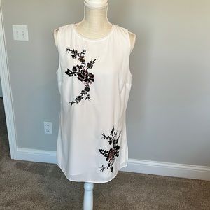 White House Black Market Tunic